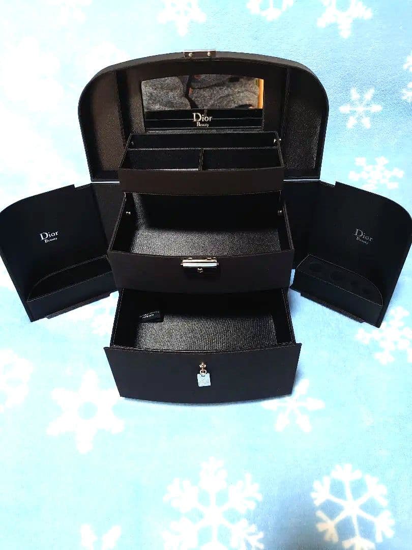 Dior Beautyミラー付き3段 メイクボックス