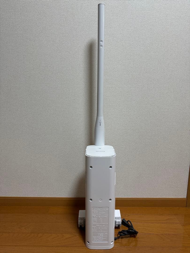 Panasonic コードレス 掃除機 MC-NS10K 22年製　動作保証