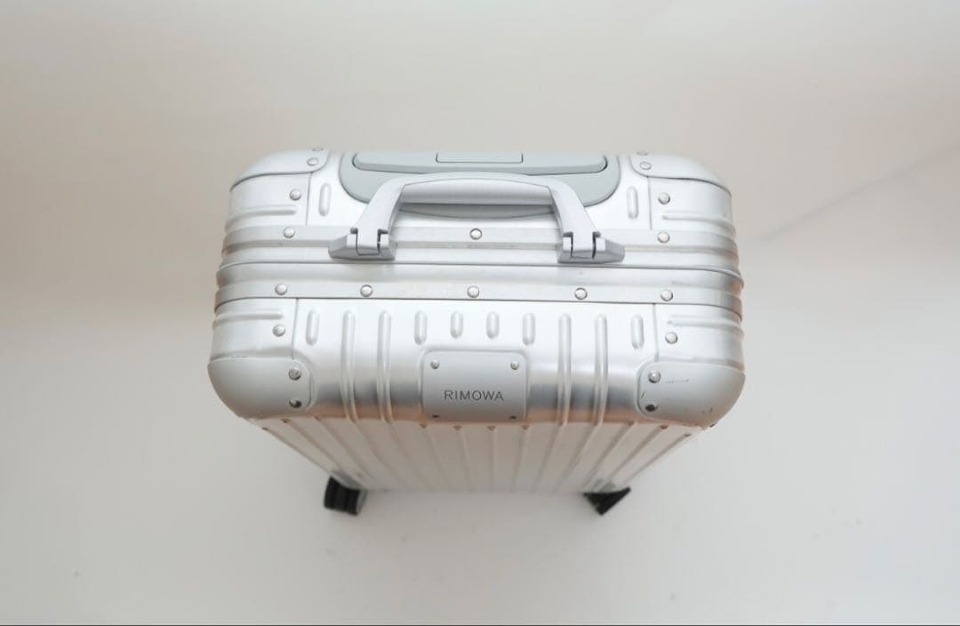 機内　RIMOWA(リモワ) オリジナルキャビンS 保証書・レシート 4輪