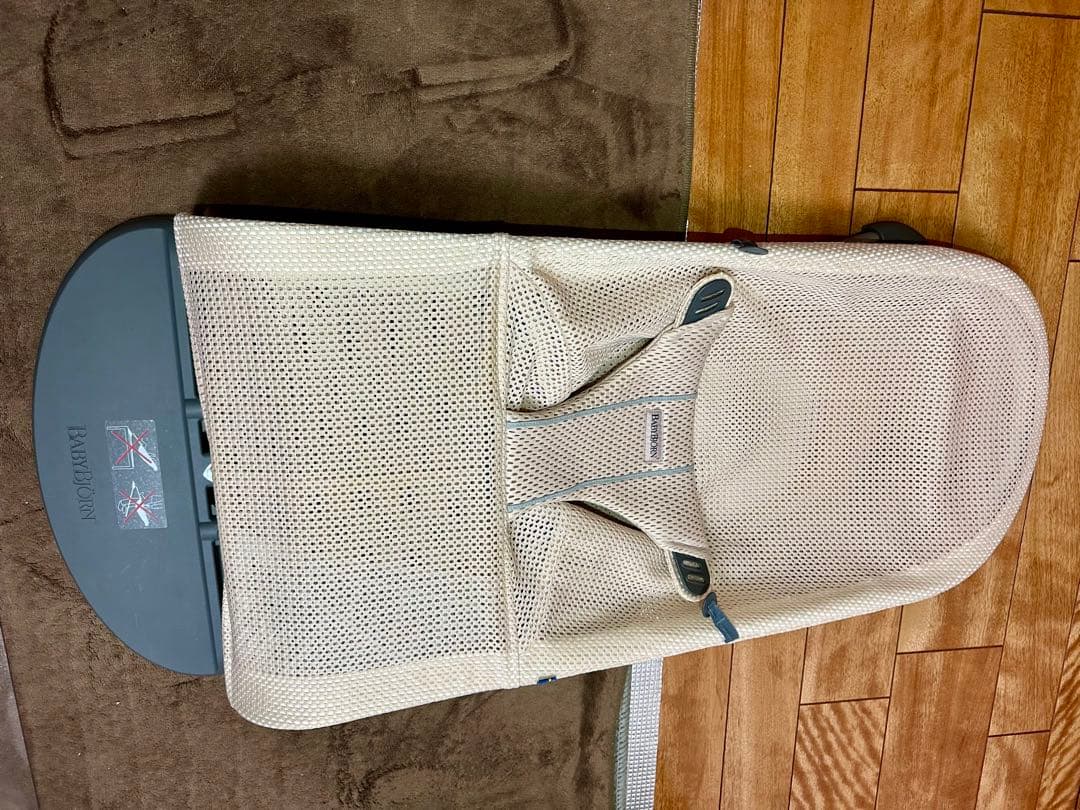 ベビービョルン バウンサー　ブリスエアー ピンク (+カバー、へッドガード)