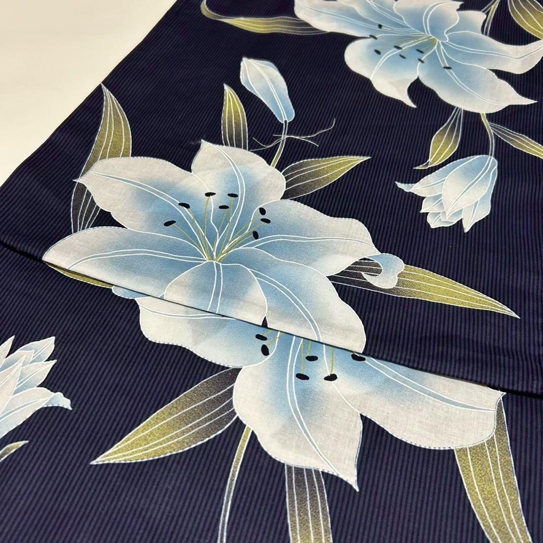 浴衣　大きめサイズ　浴衣 3L 百合　濃紺　兵児帯 4M 2点　新品　0822②