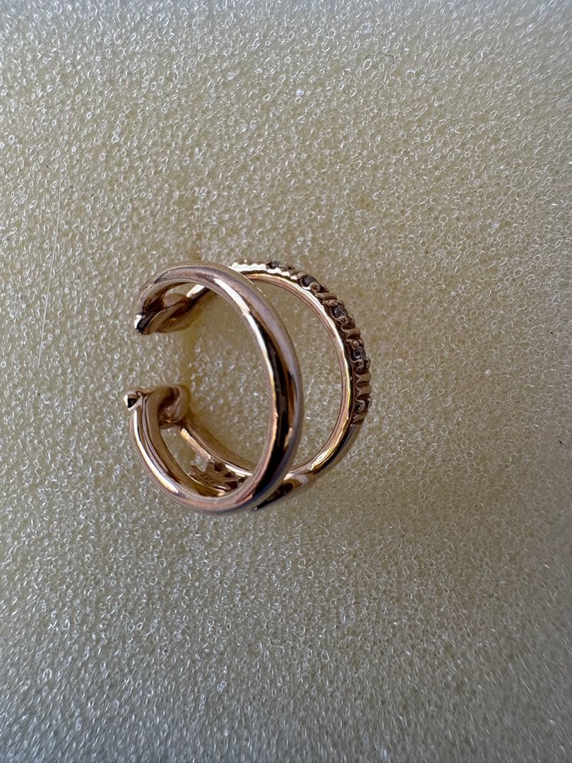 スタージュエリー　イヤーカフ 星モチーフダイヤ入り