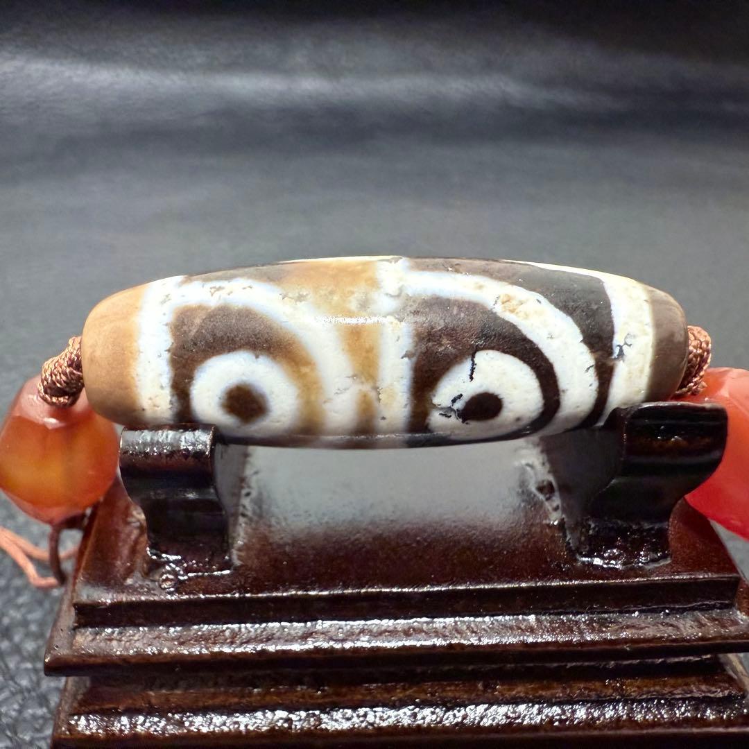 チベット　西蔵　変形四眼天珠 ジービーズ ancient 朱砂 老天