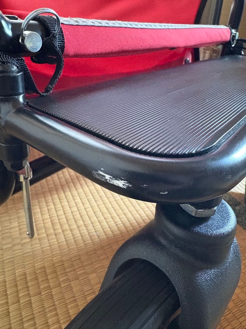 エアバギー　キャリッジ　レッド