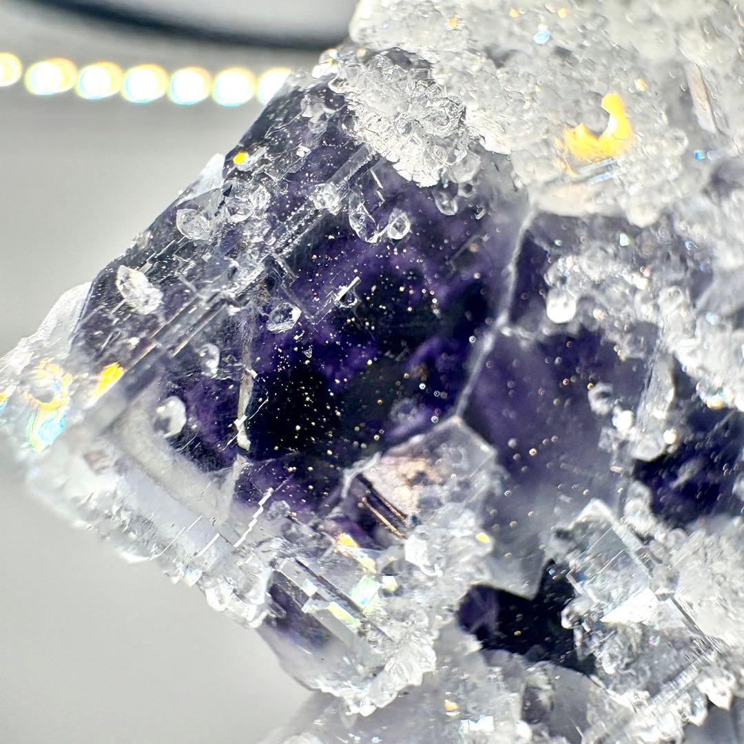 560 中国湖南省 Manaoshan Mine産 フローライト