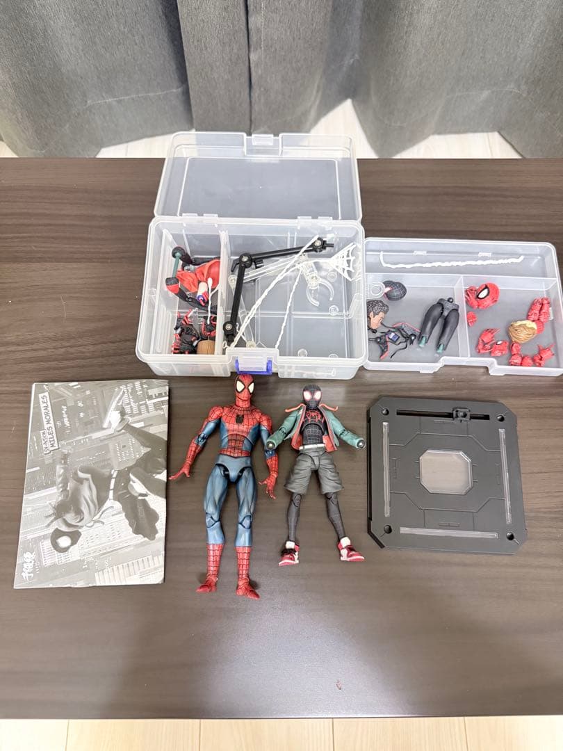 K*o様 千値練 スパイダーバース マイルス MAFEX スパイダーマン コミッ