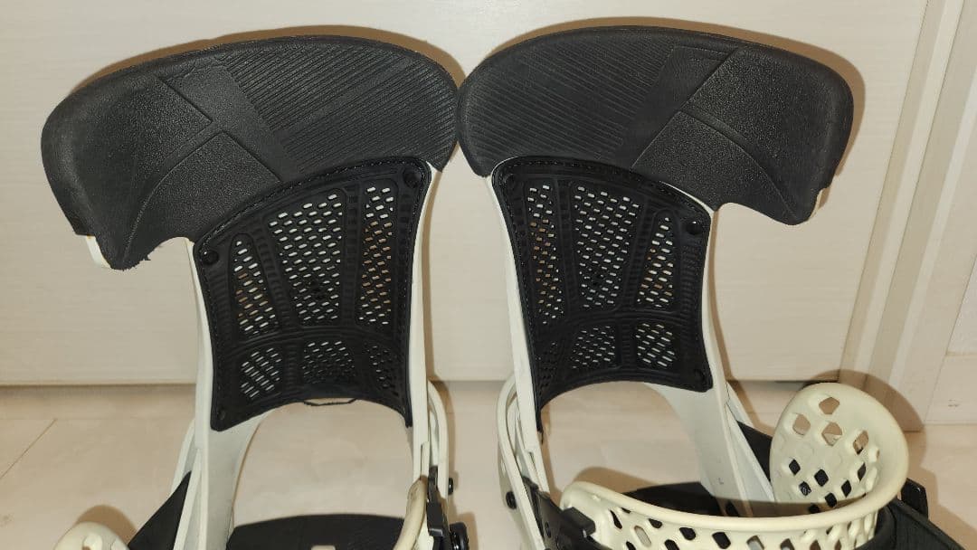 美品BURTONマラビータLビンディングバートンmalavita