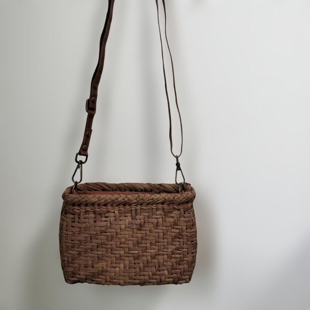 k*i様 山葡萄網代編みショルダーバッグ 約横18高さ14幅8