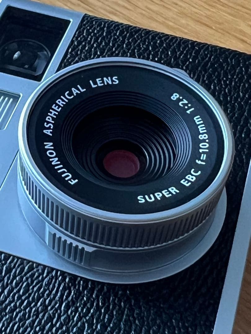 【フジフィルム】FUJIFILM X half（X-HF1）