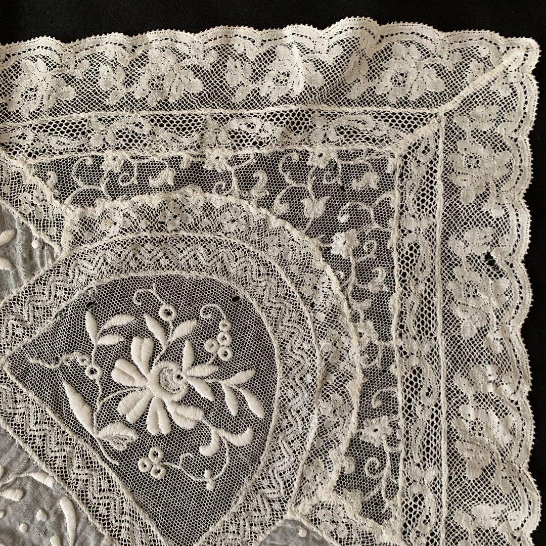 フランスアンティーク　ノルマンディレース・ドイリー