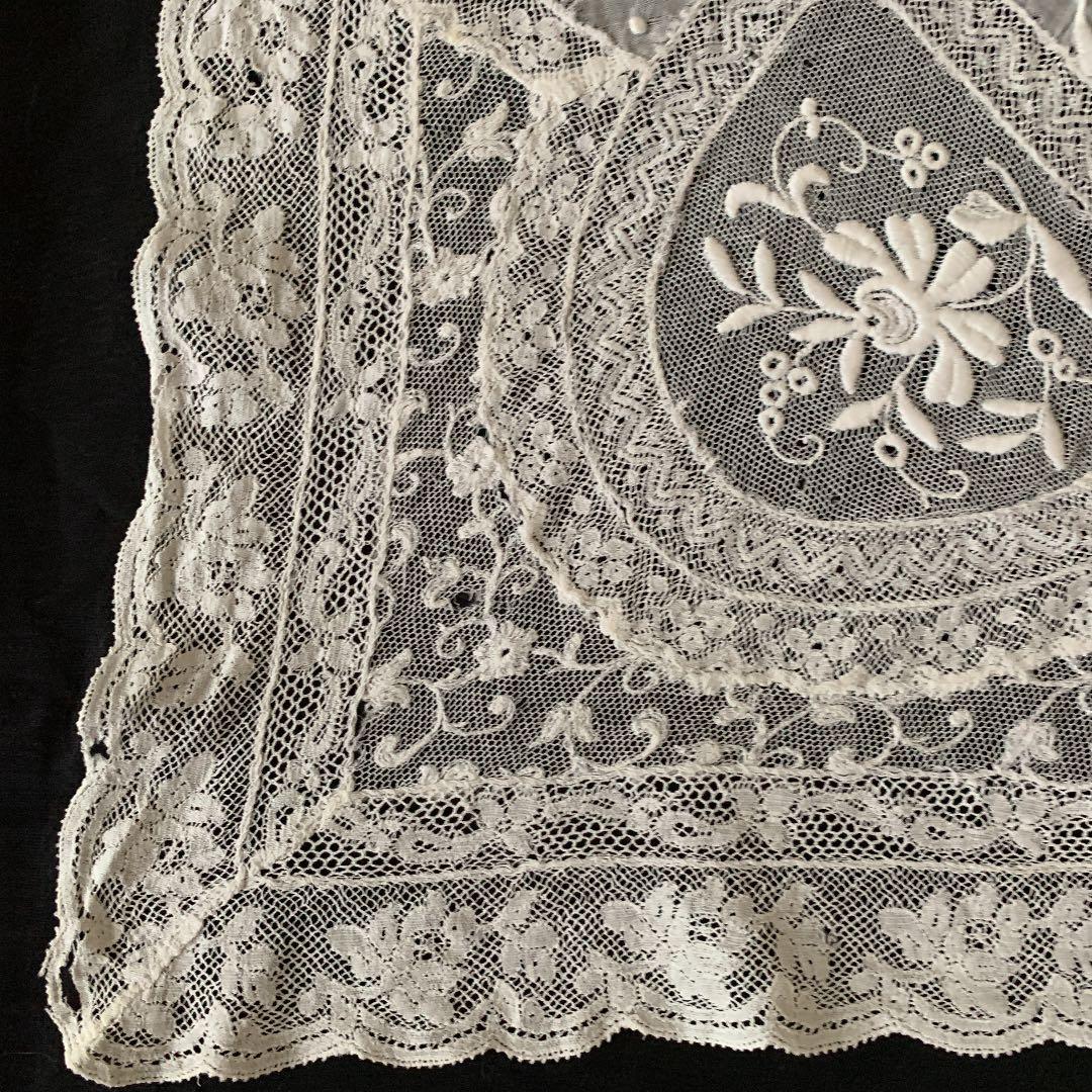 フランスアンティーク　ノルマンディレース・ドイリー