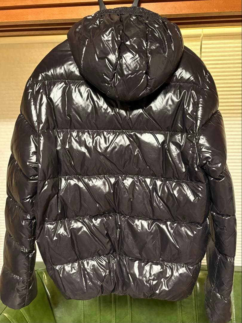 ★デュベティカ　ダウンジャケット　ブラック　DUVETICA 肉厚