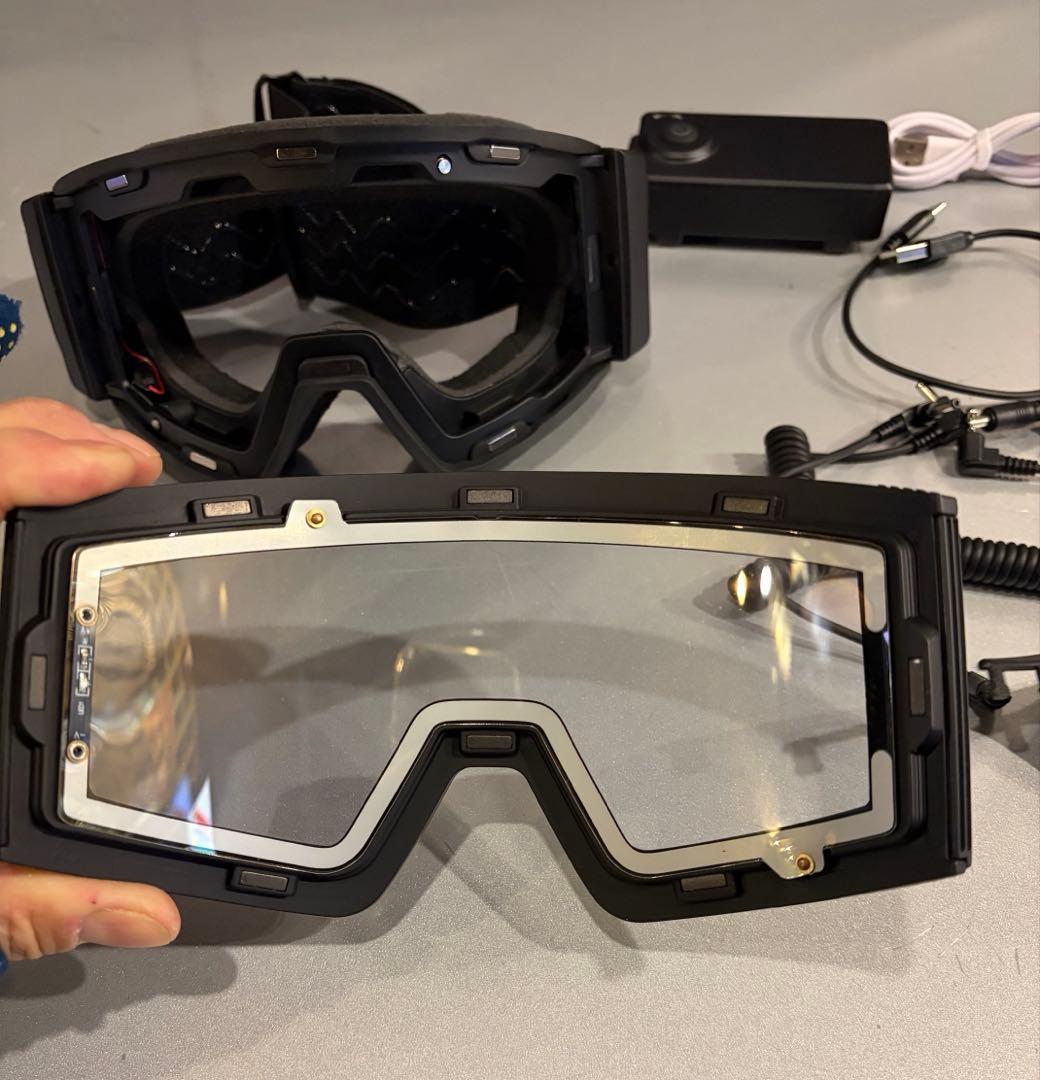 電熱ゴーグル•曇らないゴーグル・悪天候・スノーモービル