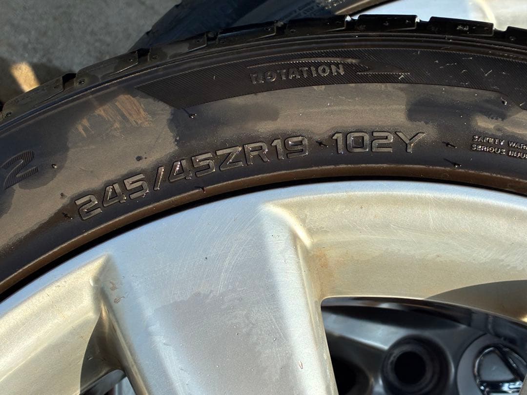 純正ホイール　レクサス600h 245/45ZR19 夏タイヤ 5スポーク