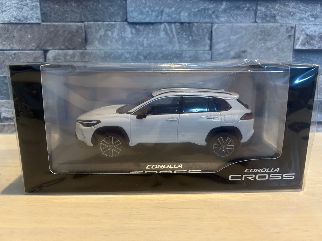 ★未使用品★トヨタ カローラクロス ミニカー