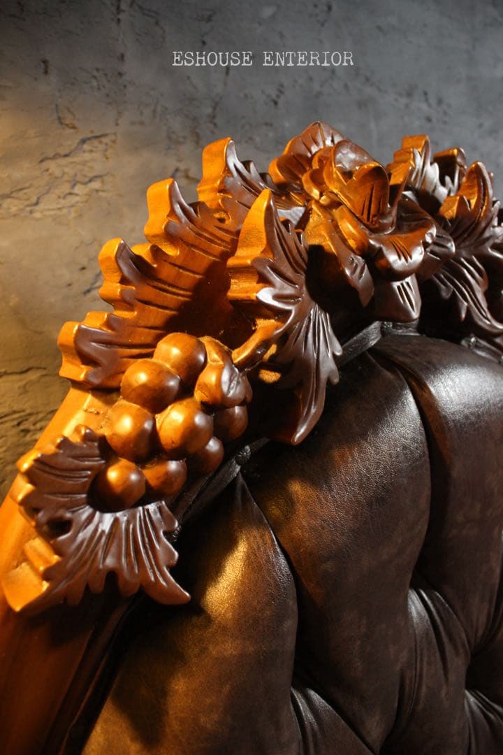 首都圏送無料〜 実用可能な美し過ぎるオブジェ 古いテレフォンベンチ 原産国不明