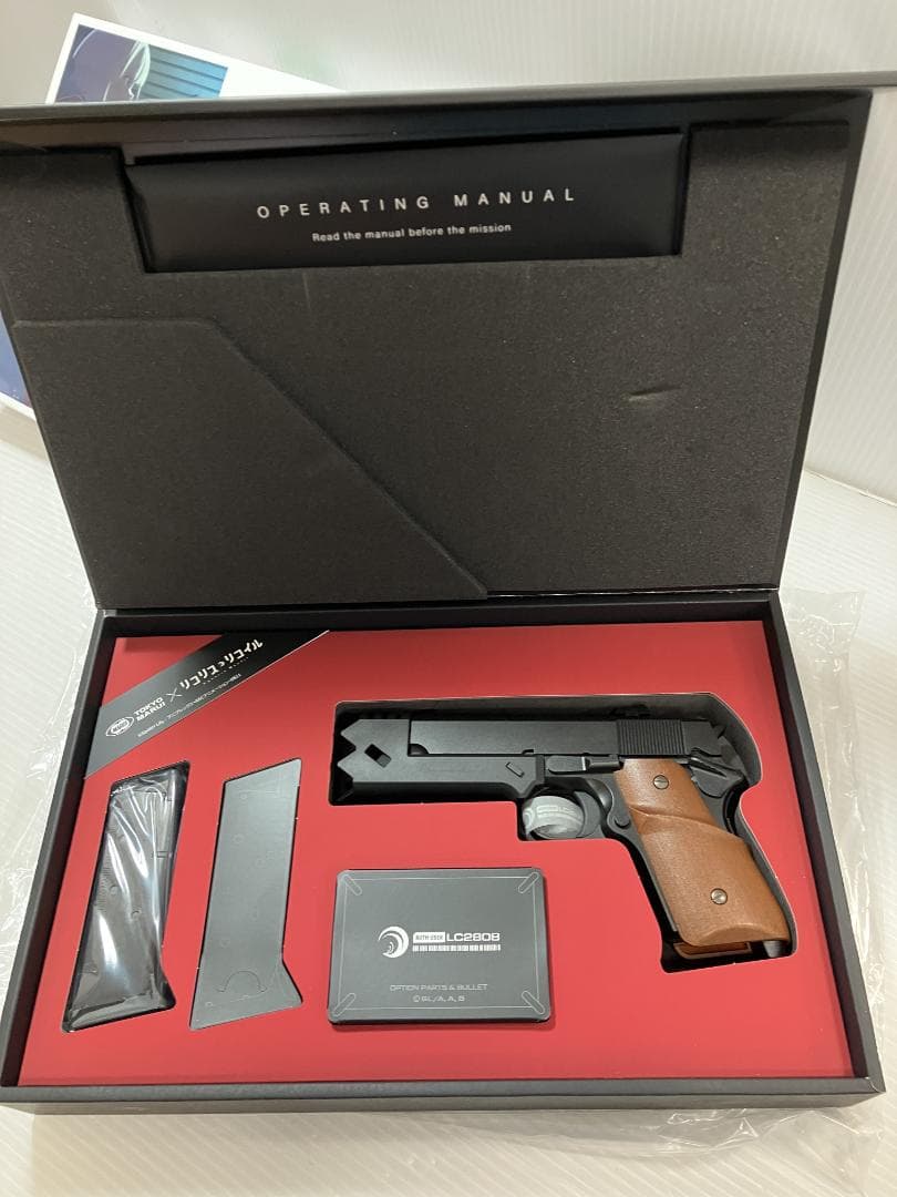 千束の銃　リコリス　ハンドガン