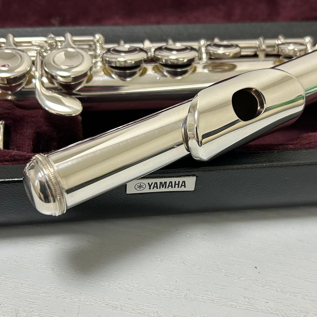 ヤマハフルート　YFL-211 Eメカ付き