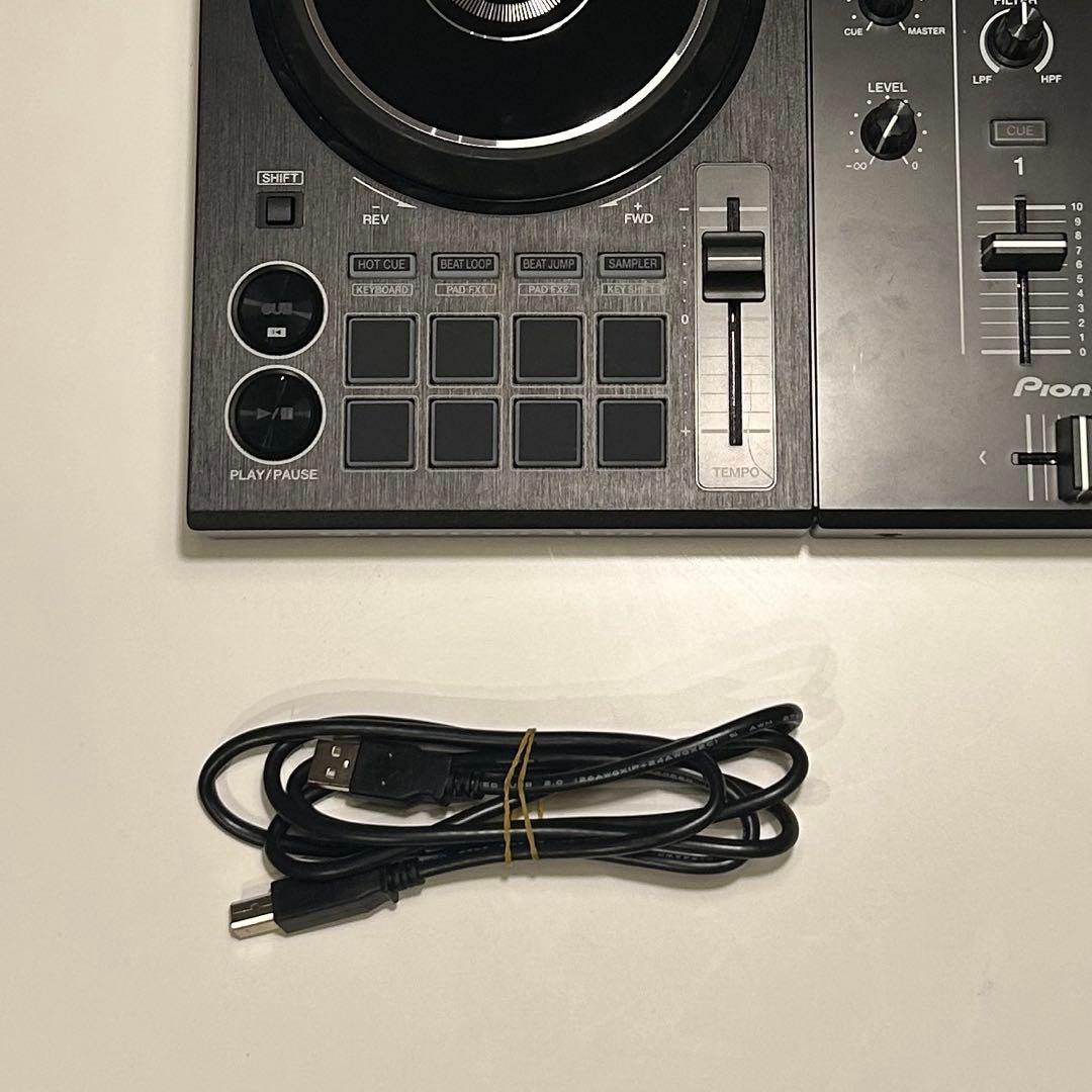 AKIRA　Pioneer DJ DDJ-400