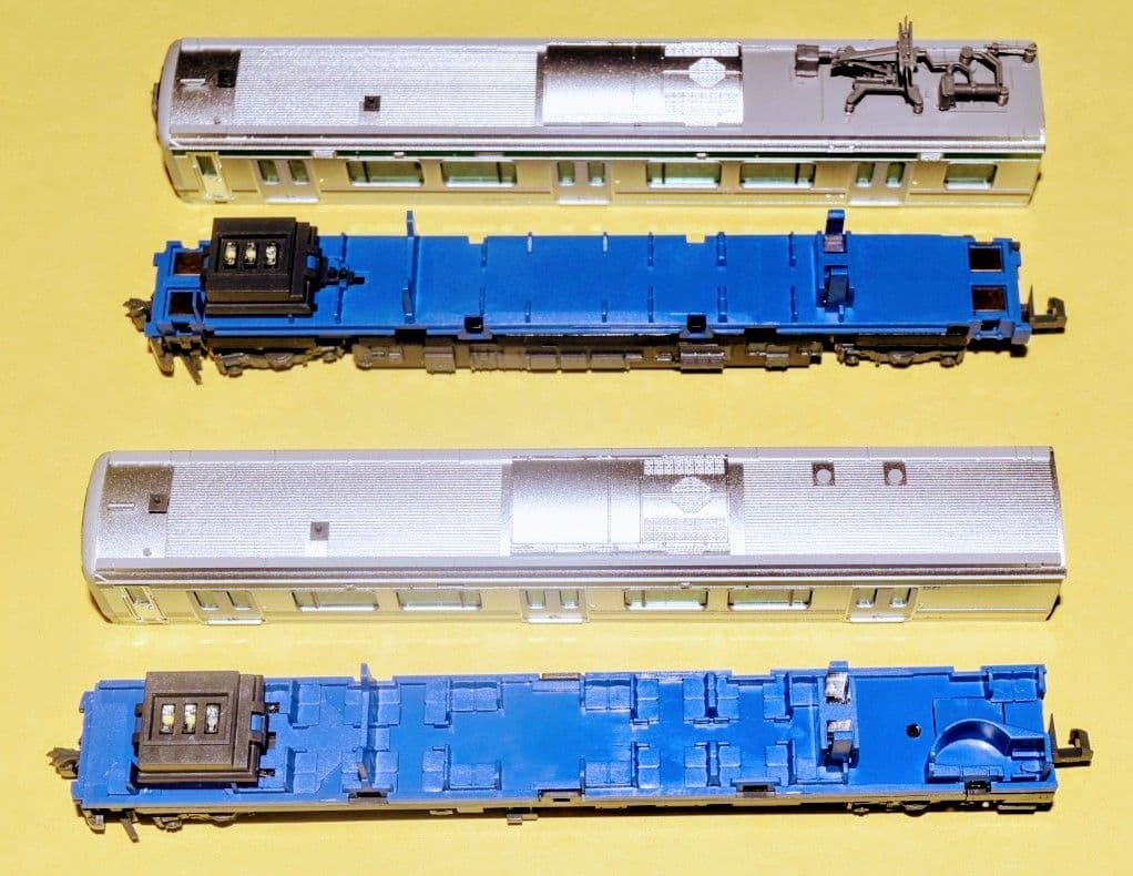 ~専用ケース・説明書付~　クモハE721-1001(M)・クハE720-1001