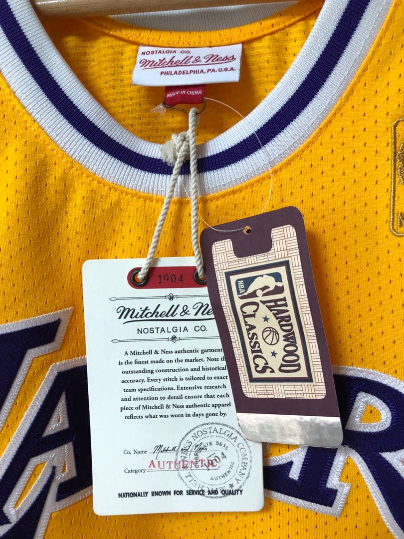 新品ロサンゼルス　レイカーズ　オーセンティック　ユニホーム