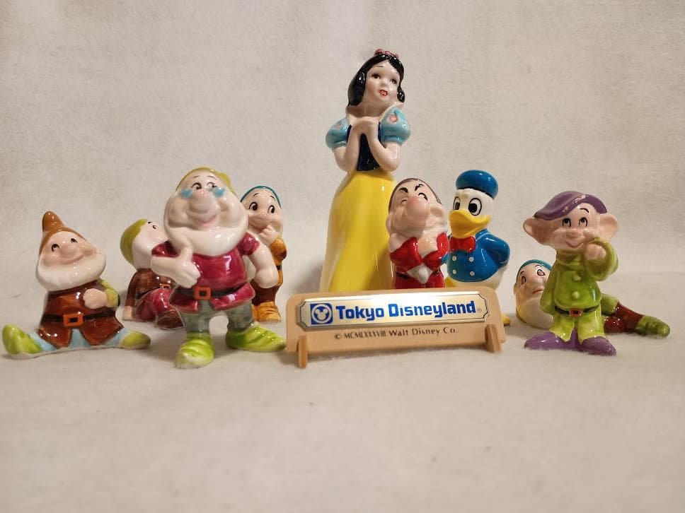 TDL 陶器製フィギュリン 10体セット 白雪姫 七人のこびと ドナルド 正規品