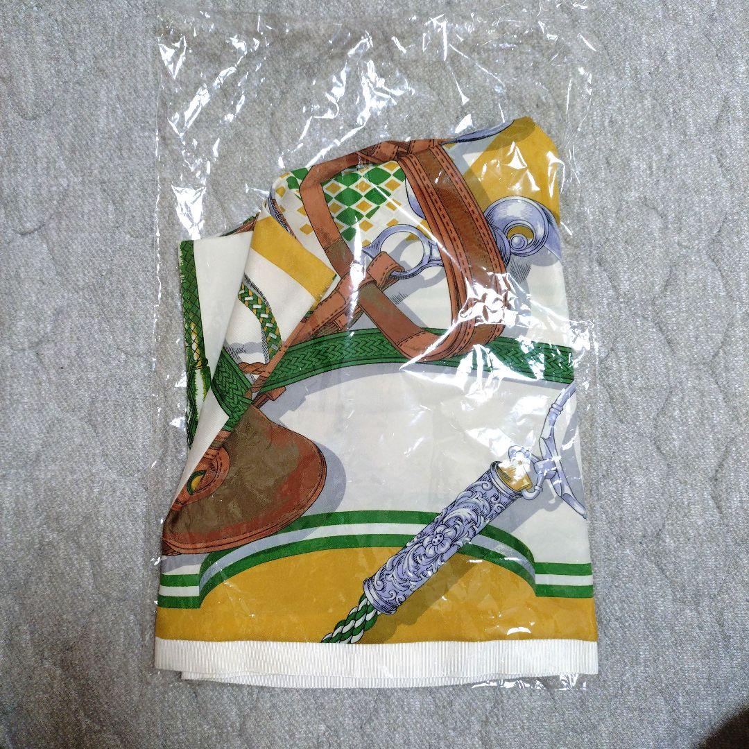 ジャーナルスタンダード　マニプリ　スカーフ柄キャミソール