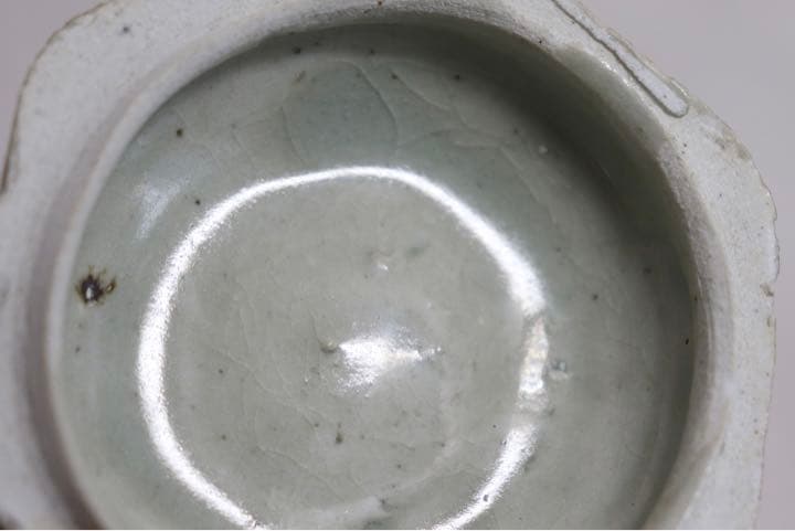 中国　北宋時代影青香合　牡丹紋　木箱付　アンティーク1227