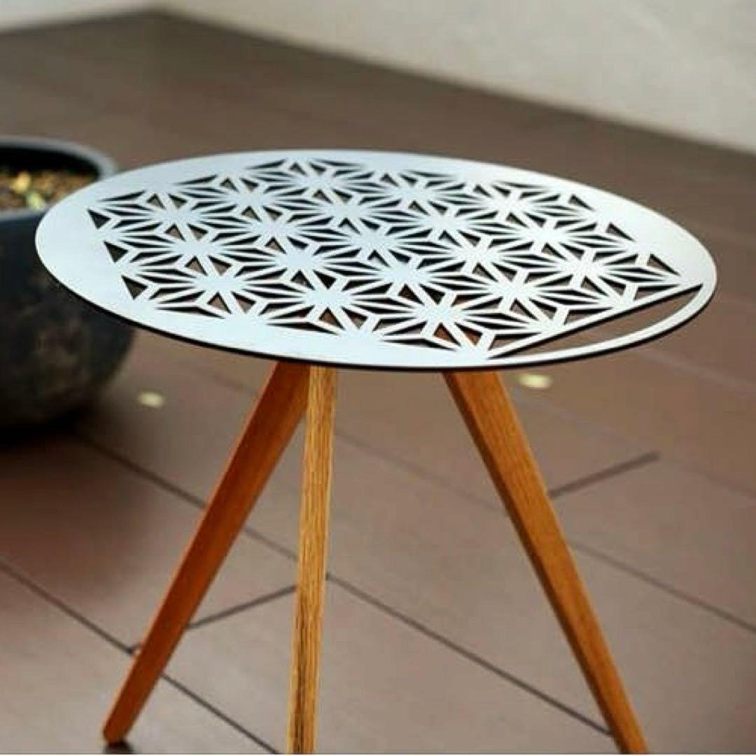 山のU アサオブライフテーブル と tivoliwoodworks 三脚