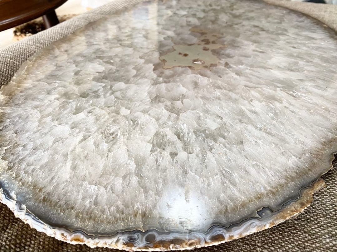 ブラジル産水晶特大スライス品　57cm×38cm 厚さ22mm 重さ約9.5kg