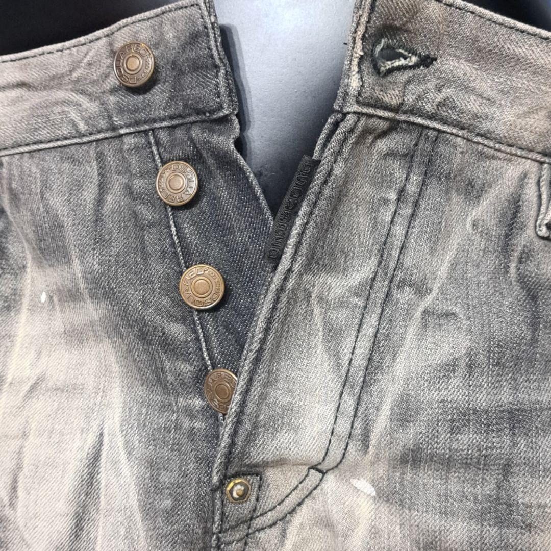 Dsquared2　クロスチャーム　ブリーチ加工　クールガイジーンズ　48