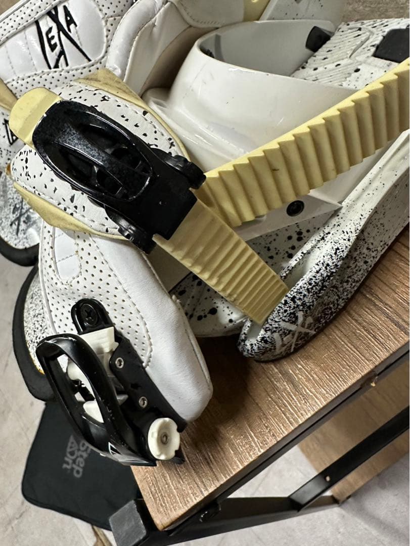 バートン　スノーボード ビンディング