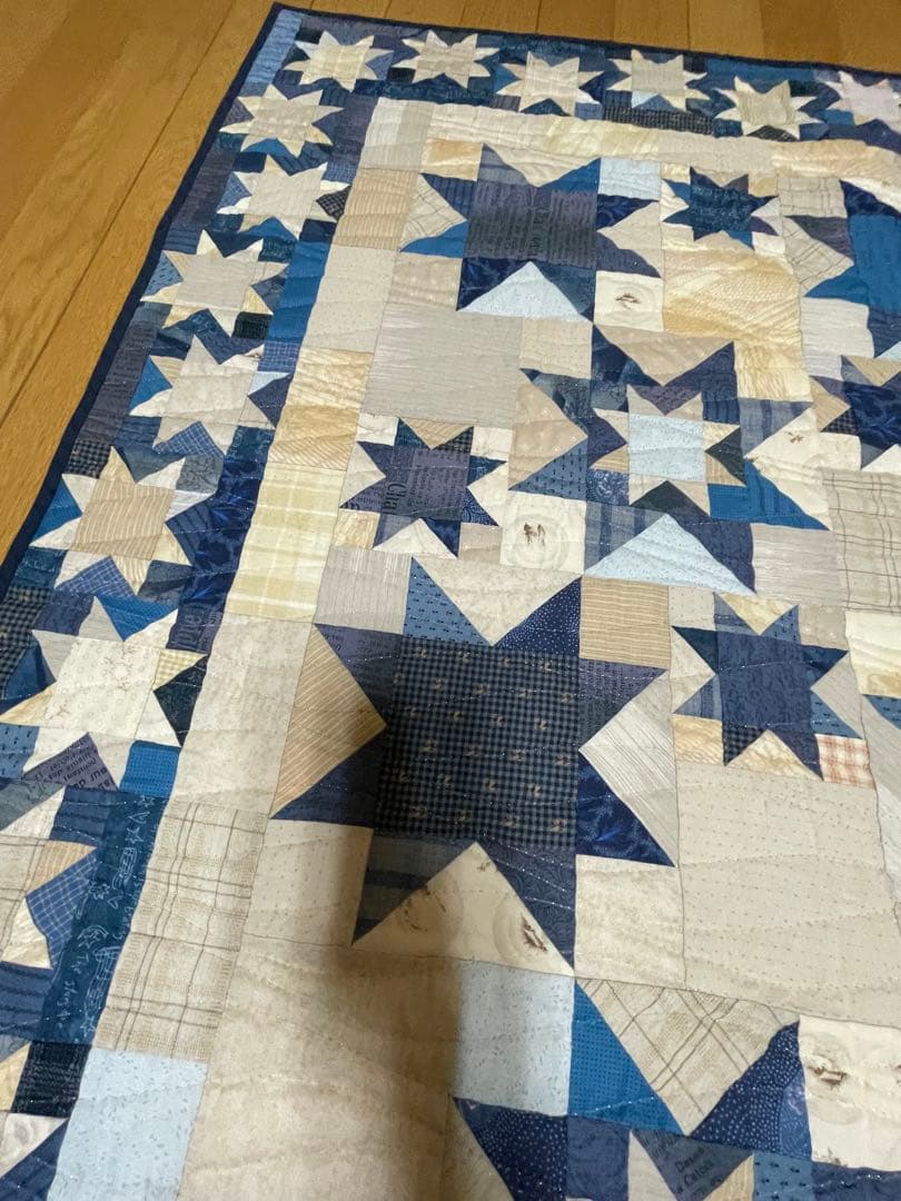 パッチワークキルト　タペストリー　スター