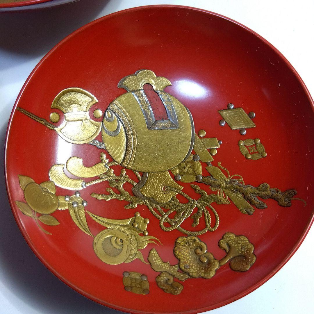 加賀蒔絵　高蒔絵祝い盃　三ッ組盃　　漆芸　時代高級高蒔絵盃　大正期　黒塗共箱