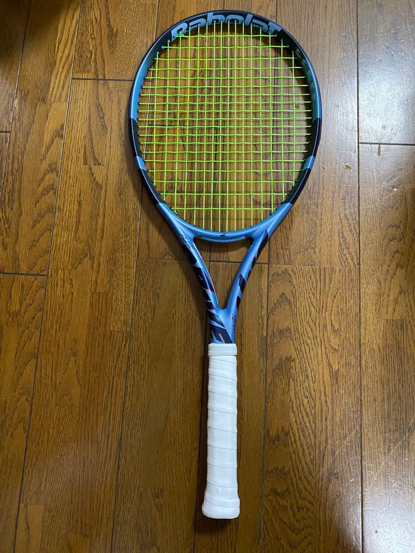 【匿名配送】バボラ テニスラケット　ピュアドライブチーム2025