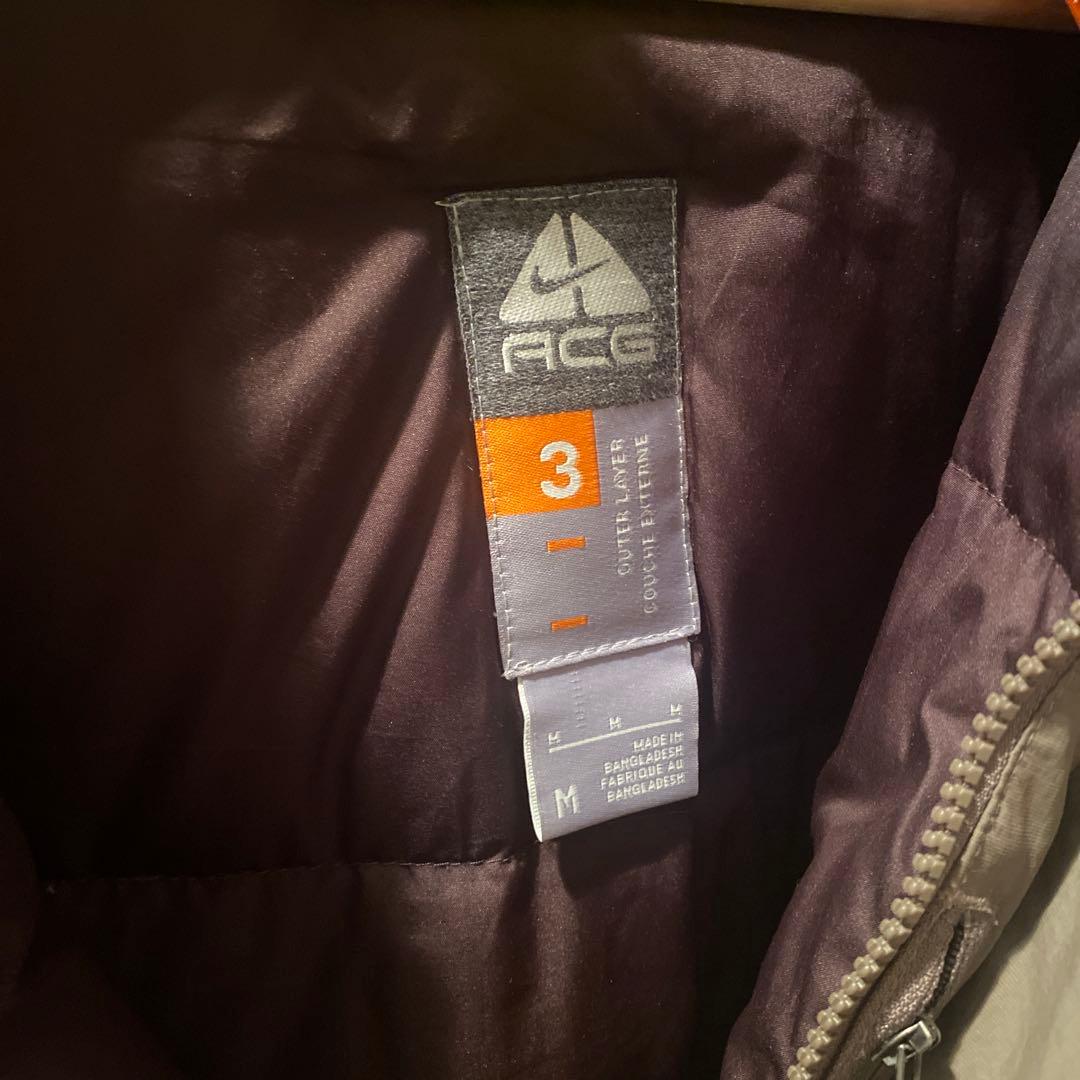 ナイキ　ACG オリーブグリーン ダウンジャケット フード付き