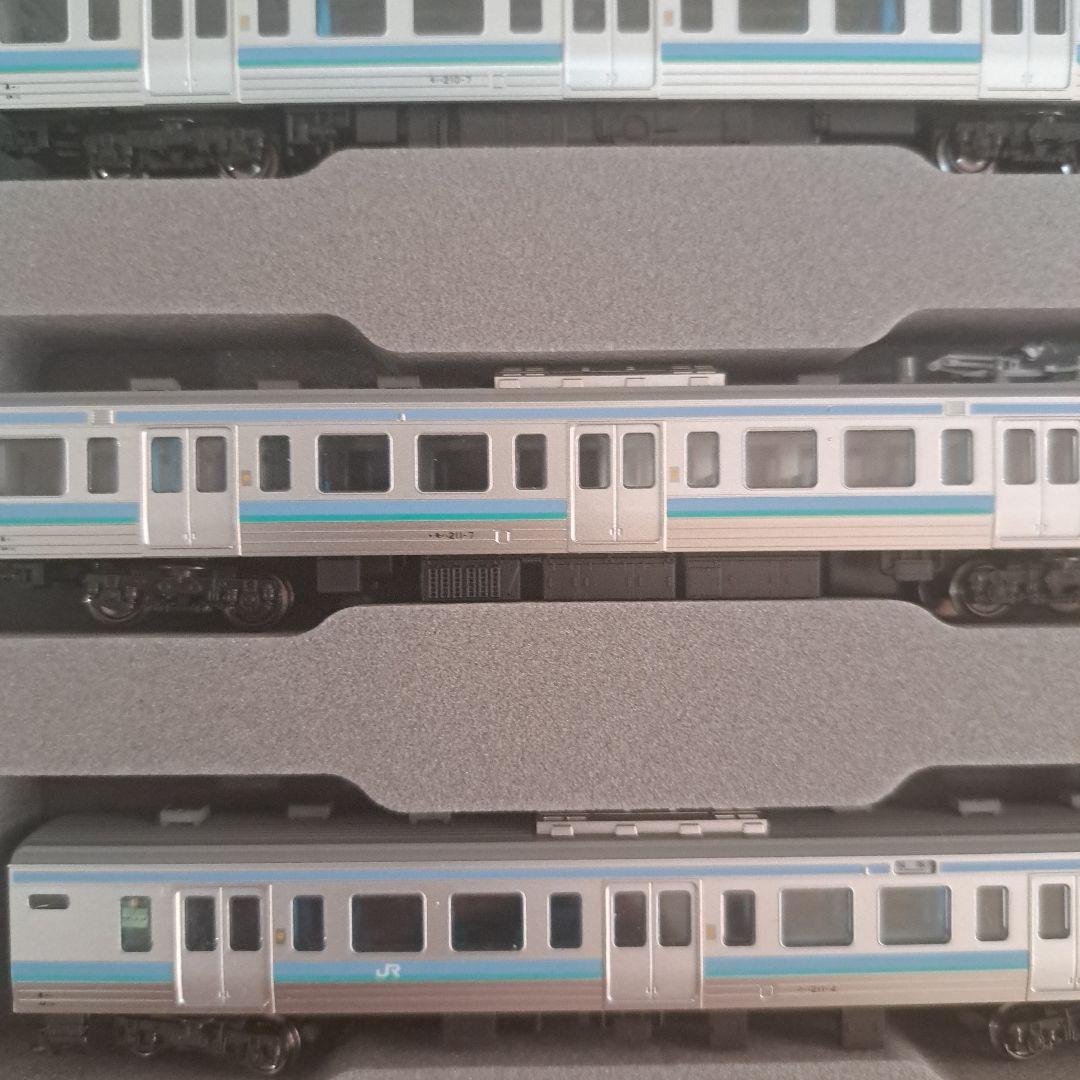 KATO10-1851　211系0番台長野色