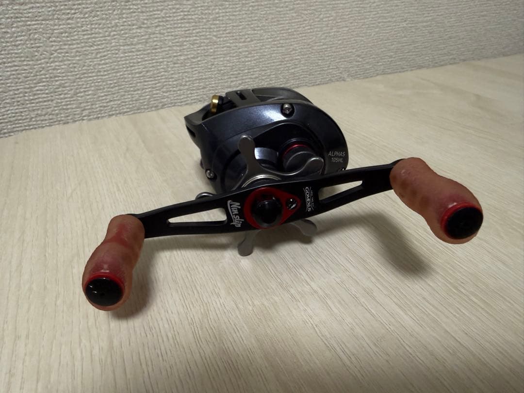 ダイワ アルファスフィネスカスタム105hl 左ハンドル