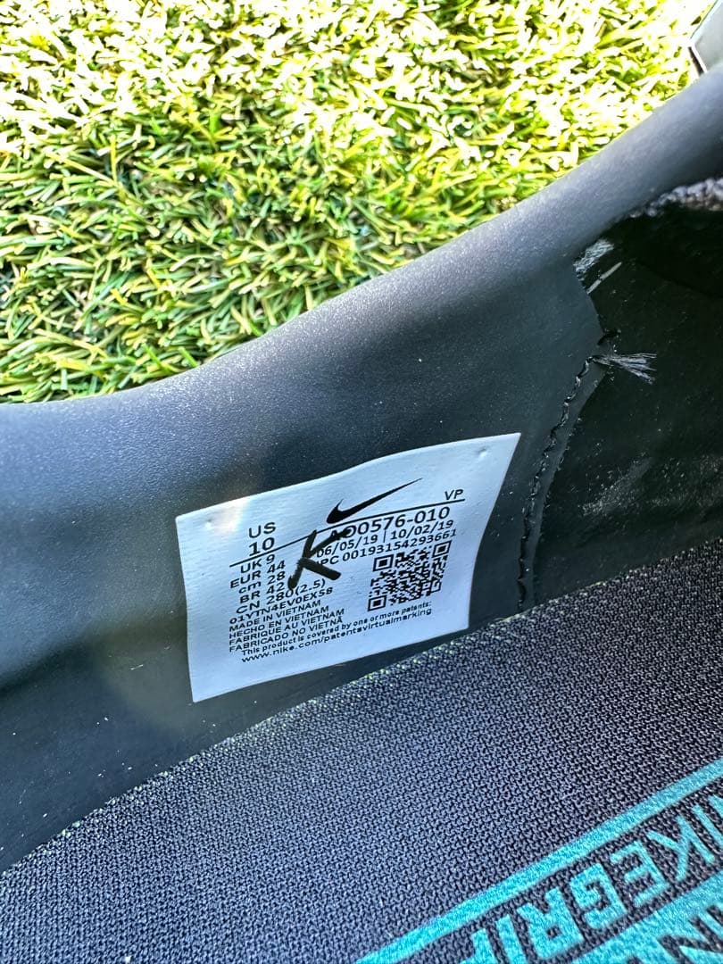 新品未使用タグ付きNIKE PHANTOM VENOM ELITE AG PRO