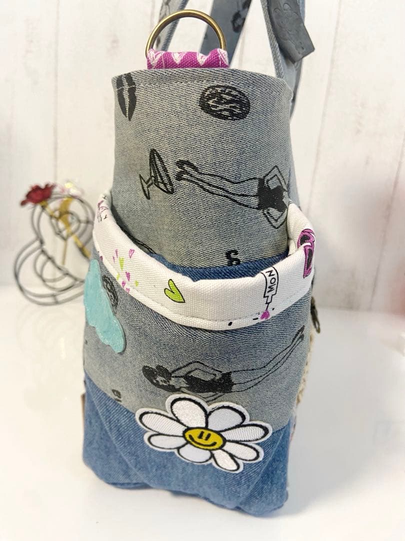 デニムリメイクバッグ　ワッペン沢山