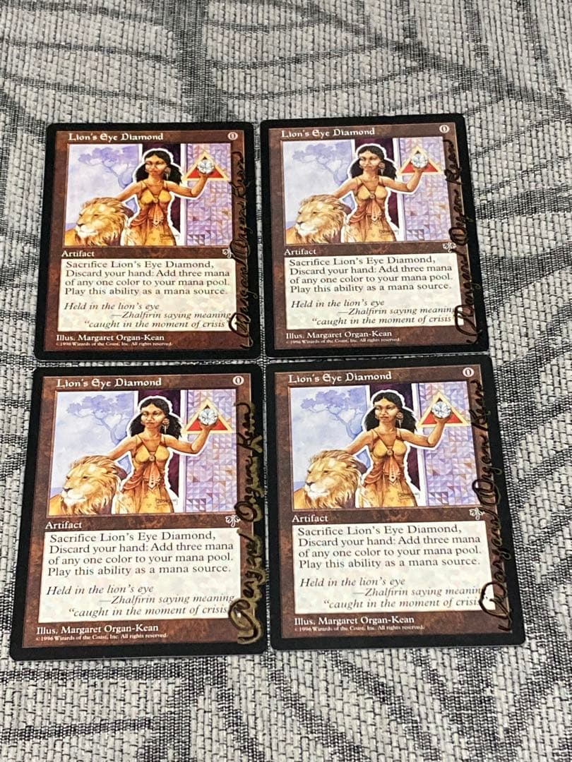 ライオンの瞳のダイアモンド英語4枚セット シャドーサイン