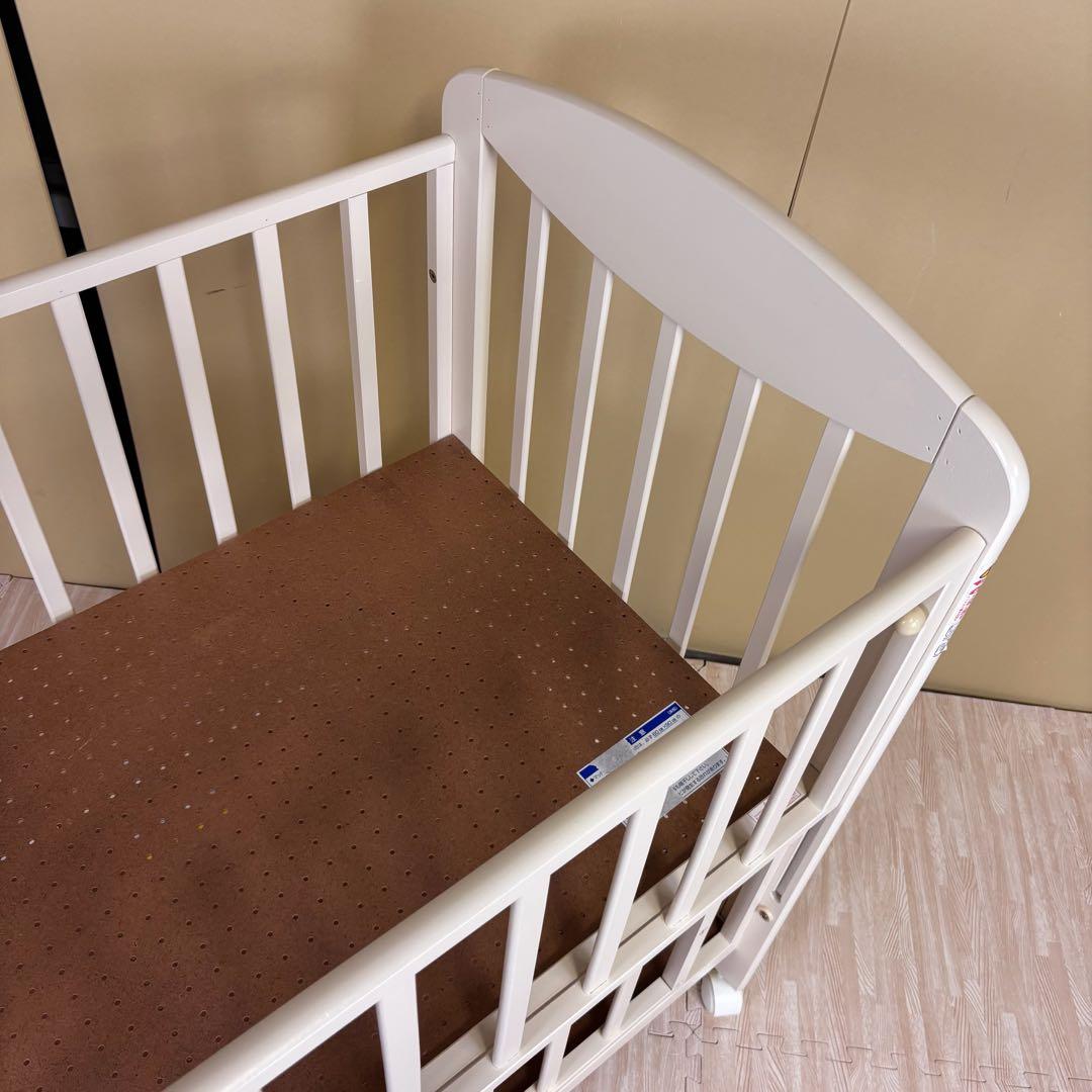 ☆除菌清掃済☆　☆美品☆　カトージ　ミニ立ちベッド　プチバニラ　ハイタイプ