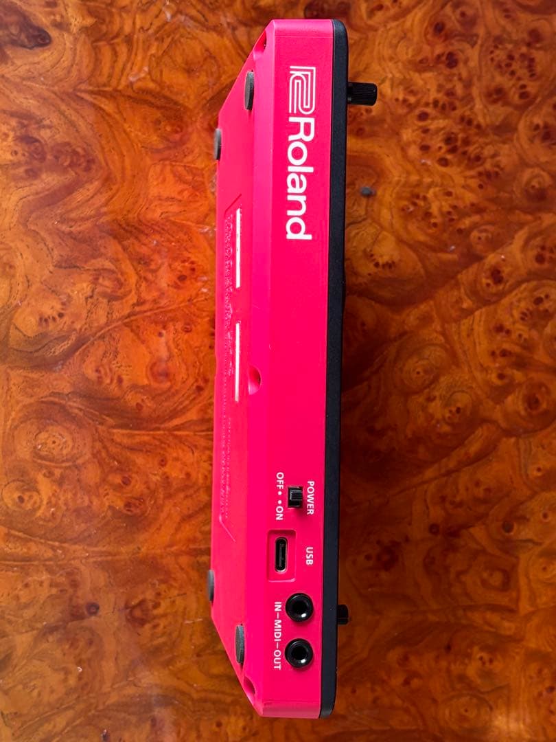 Roland E-4 マイク用アクセサリー