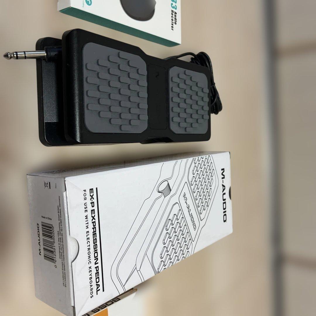 BOSS GT-1 マルチエフェクター　（ジャンク）　ほか