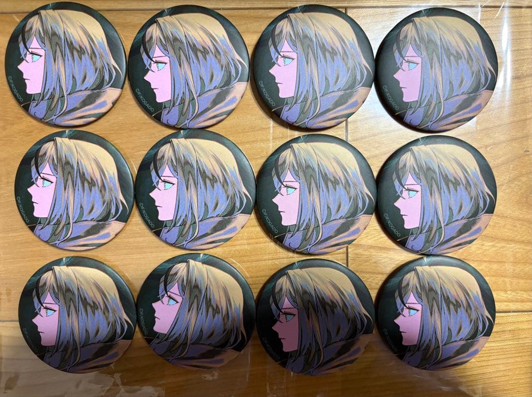 OVER REQUIEMZ オーバーレクイエムズ オバレク 缶バッジ モリィ