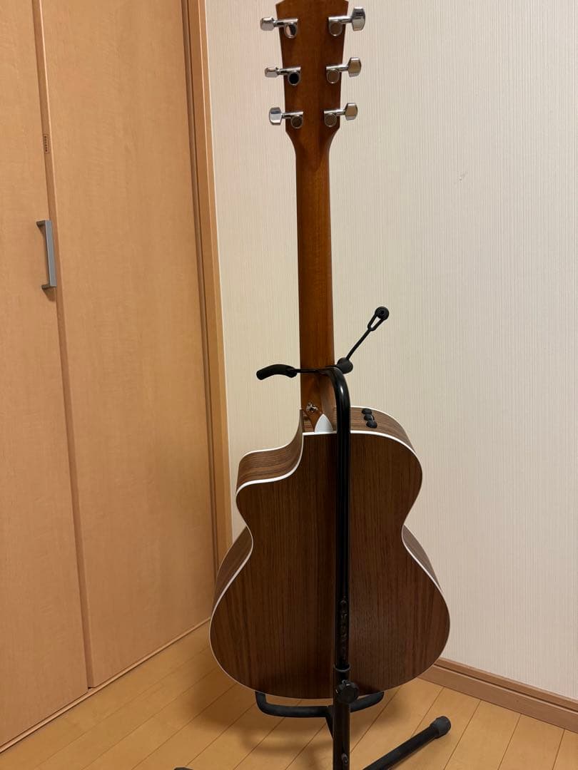 Taylor 212ce アコースティックギター