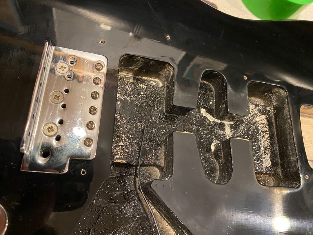 虎目ネック‼︎改造多数ストラトキャスター