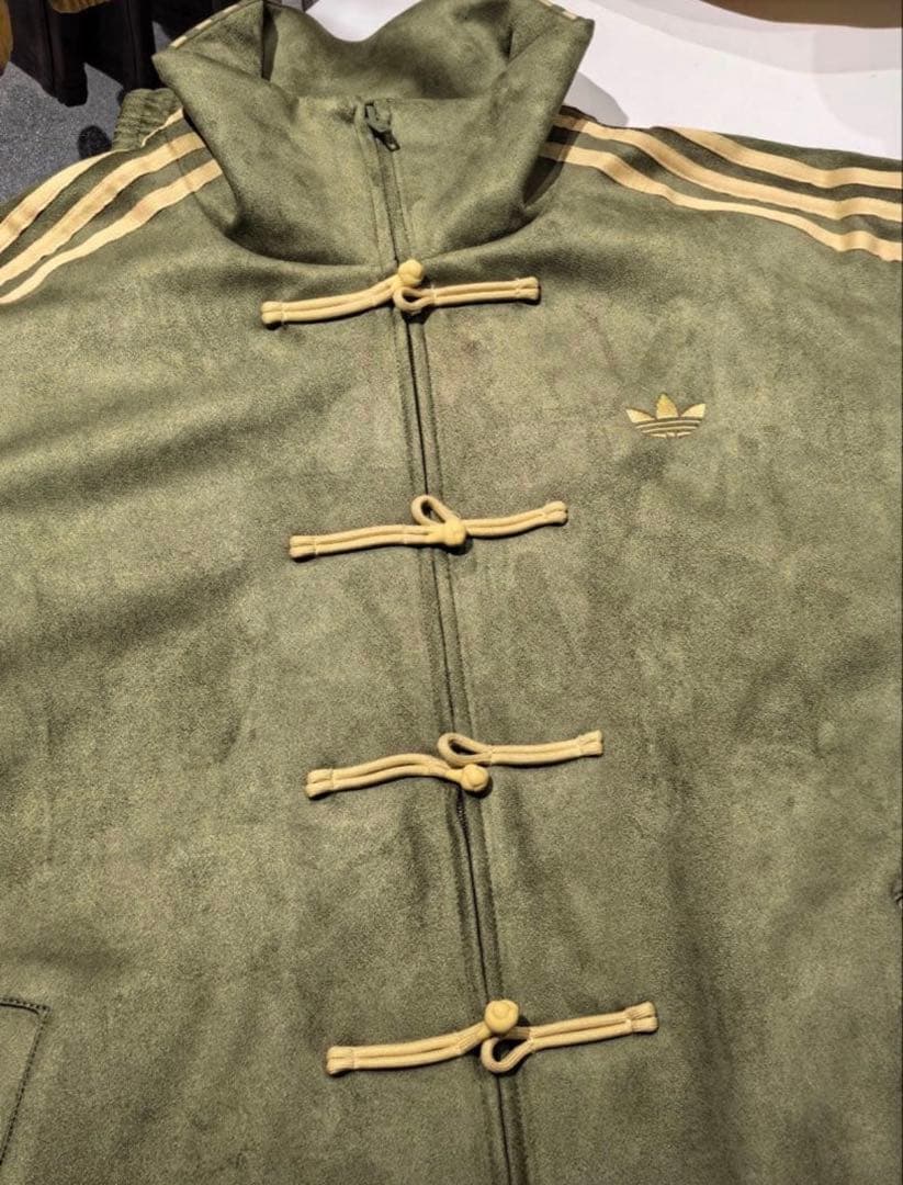 海外限定S Adidas チャイナトラックジャケット グリーン　KT3847