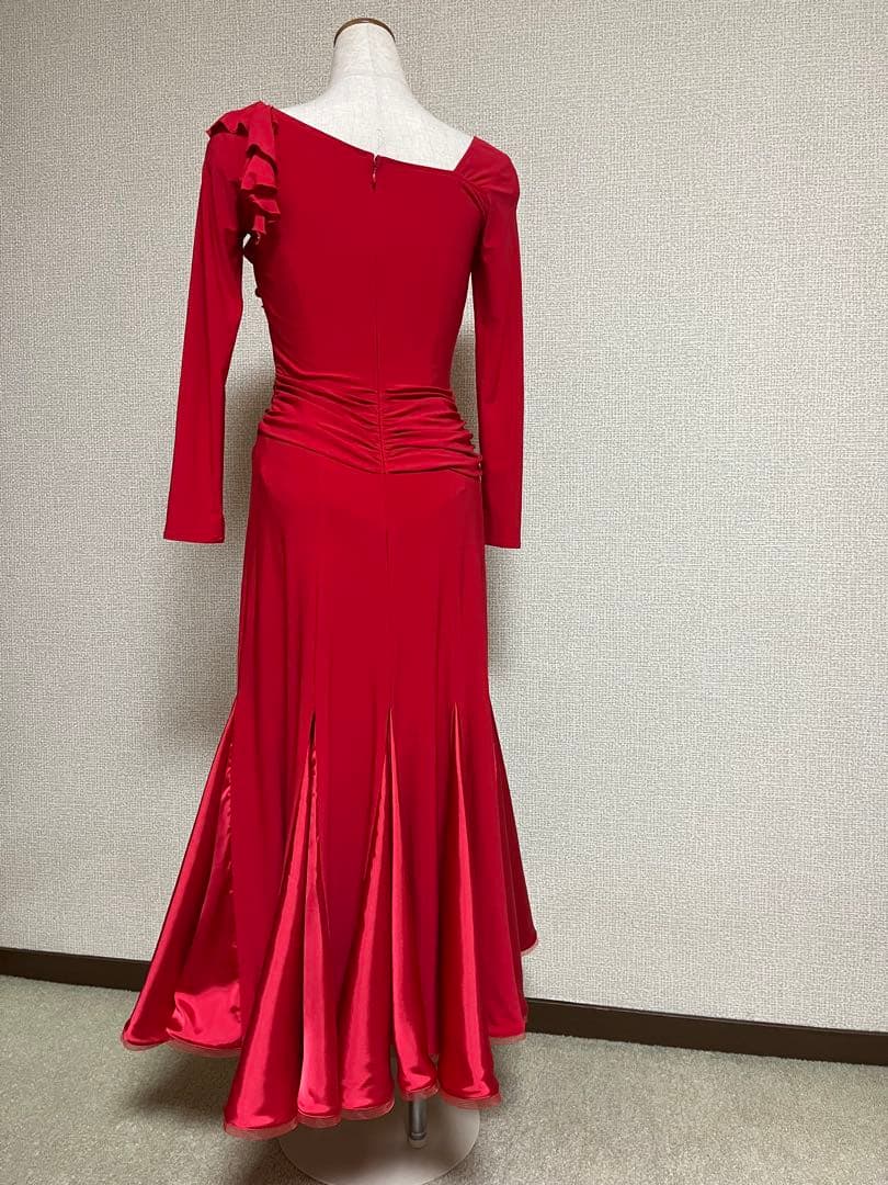 【PAPILLON（パピヨン）】Mサイズ　ワンピースドレス