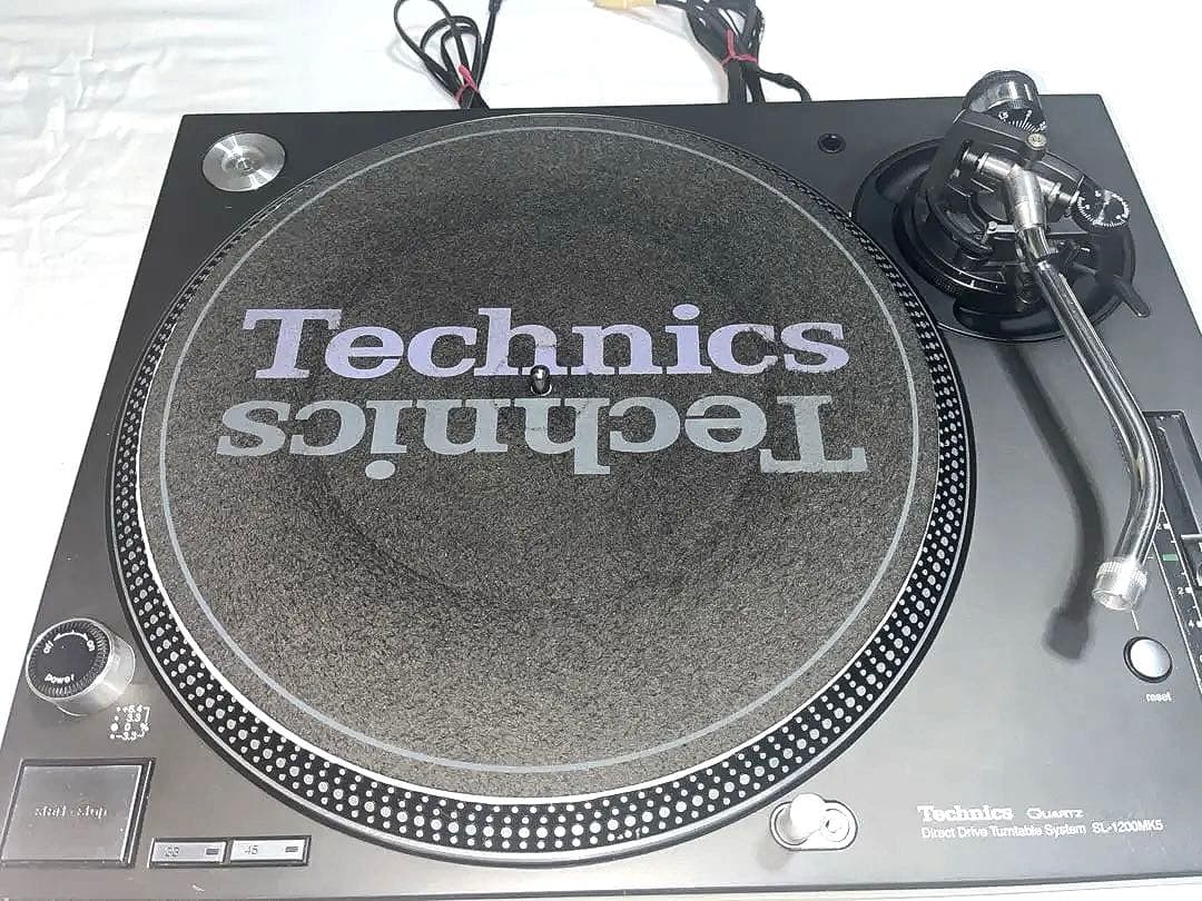 週末値下げ☆Technics☆SL-1200 MK5☆ターンテーブル 2台セット